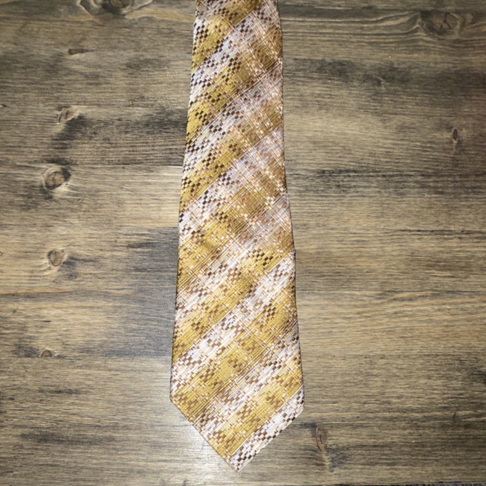 Vintage Levy's Nashville Gold Brown Silver Men's Neck Tie Pattern
